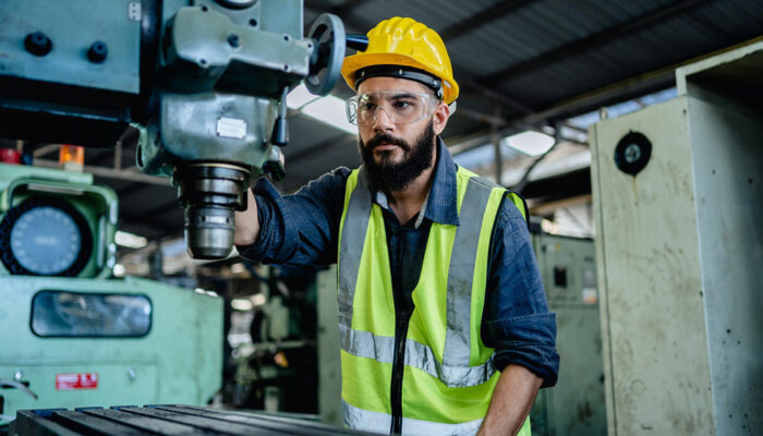 9 handy tips for industrial machine maintenance