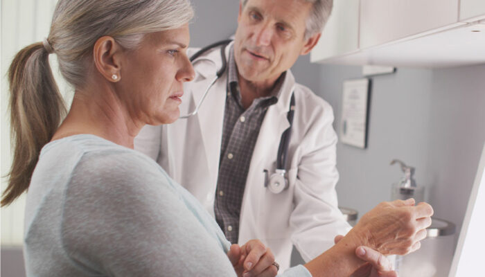 Understanding high cholesterol – Its symptoms and associated risk factors