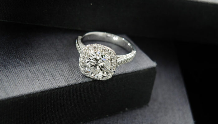 Black Friday 2023 – Top 10 Jewelry Deals to Expect